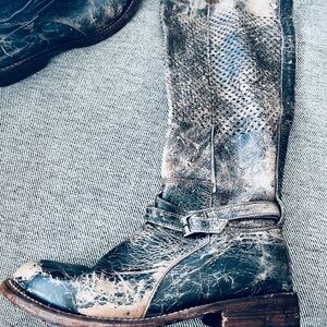 BED STU Distressed Leather Knee-High Boots sz 10